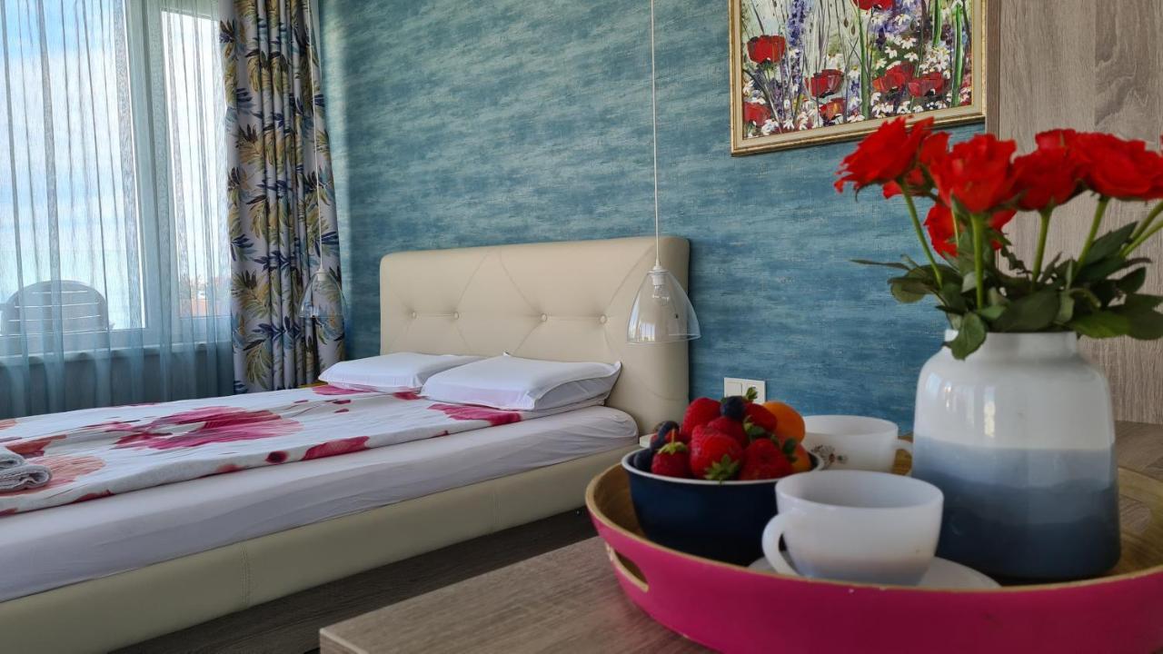 Villa Flora 索佐波尔 外观 照片