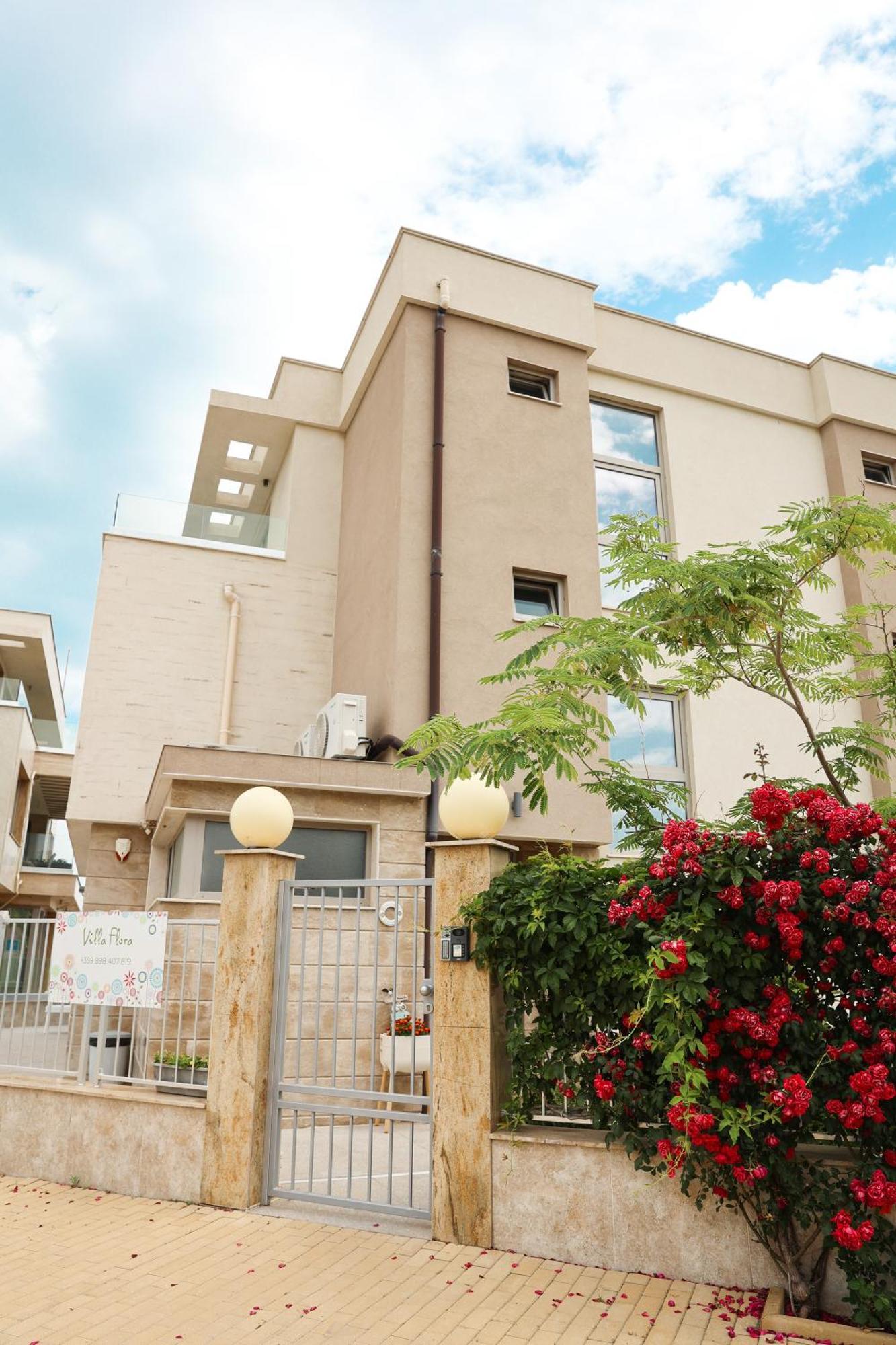 Villa Flora 索佐波尔 外观 照片
